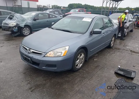 2007 Honda Accord 2.4 Ex из США, поврежденный, VIN 1HGCM56737A065899